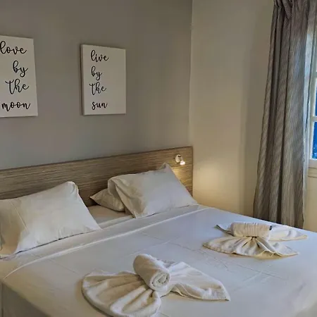 Aelia Aparthotel Analipsi (Crete)